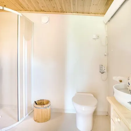 Four-bedroom Holiday In Hellvik (Rogaland)